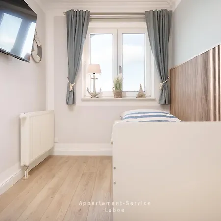 Aquamarin * Stein (Schleswig-Holstein)